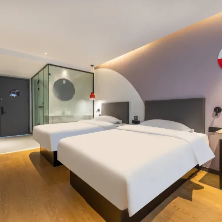 Pai Hotel (Zoucheng Taiping Town)