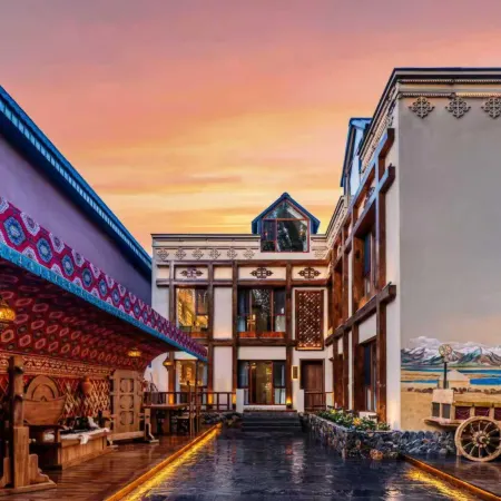 Zhaoye Changfeng Homestay (Yining Liuxing Street Scenic Area Branch)