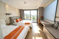 Xinhaili Scenic Apartment (Songlan Mountain Scenic Area) - 2-Star