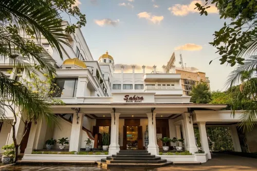 Sahira Butik Hotel Paledang by hey!Room - Parkering