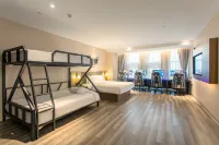 Yueke E-Sports Hotel (Linyi Hedong Wuyue Plaza)