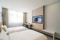 柏納酒店（晉州市世紀商城店） 鄰近鋤禾日當午汗滴禾下土雕像的酒店