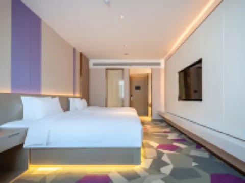 Lavande Hotel  Xuzhou Funing Tianhong Avenue Hotel di Suining