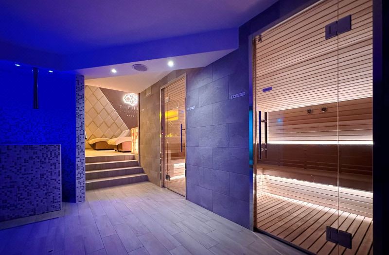 The Hive Hotel photo 3