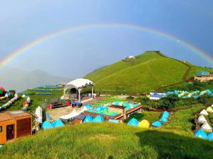 Wugong Mountain Guanyinxuan Tent Feature Homestay