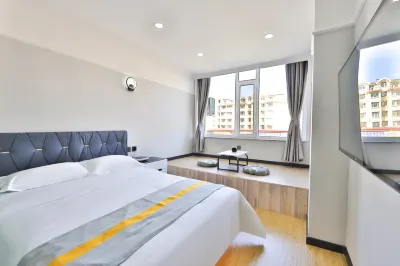 Home Inn Huaxuan Collection Hotel (Yanbian University Korean Folk Garden Branch) Hotels in Yanji