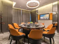 Novotel Zhengzhou  Convention  Center Hotels near ZZICEC