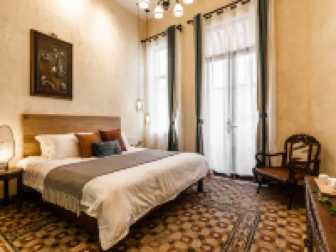 Origin Antique House & Hotel Hotels near Longjin West Road