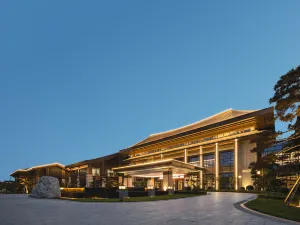 Cangzhou Canal Guest Hotel