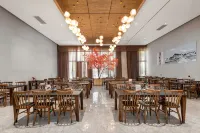 Duobei Cloud Hotel - breakfast
