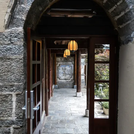 Yupin ·villa pagoda ancient courtyard (Dali Santa Cangshan branch)