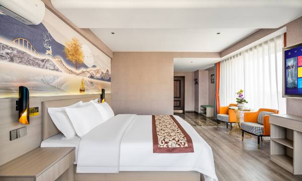 Shengya Hotel (Harbin West Railway Station Haxi Wanda Plaza)