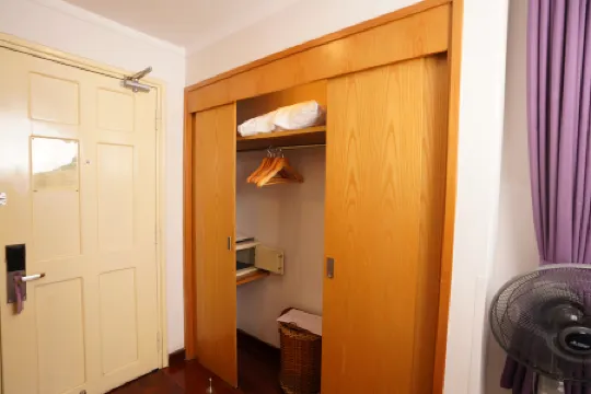 ทีทีซี โรงแรม - ง็อก ลาน