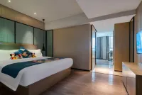 Yunlian Ji MAX Hotel (Chaoyang Plaza Nanning Railway Station) Hotels near Guangxi University