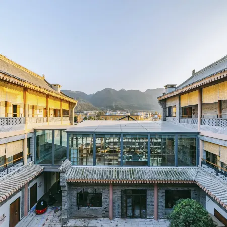 Meixian runya Deer and Whale Mountain Residence