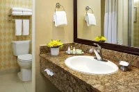 Anaheim Portofino Inn & Suites - Balcony
