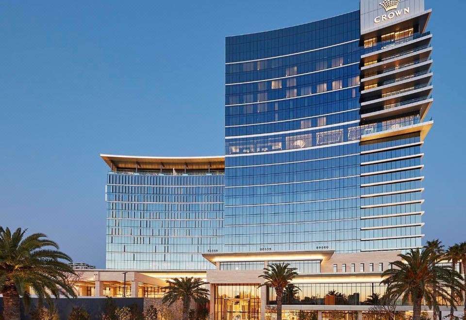 크라운 타워 퍼스 수영장