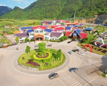 Nanzhuo Holiday Hotel Hotels in Longli