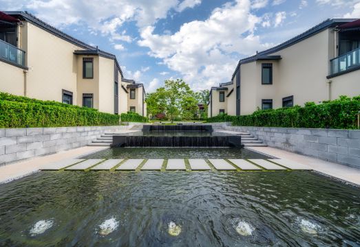 홀릭 호텔 객실 사진