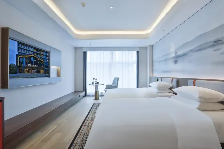 Hangzhou Lin'an Maison New Century Hotel Отели рядом с достопримечательностью «Zhejiang A & F University Yijin Campus»