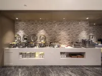 Lavande Hotels Ezhou Evergrande Capital Wuyue Plaza Store - Pysäköinti