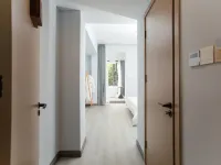 Floral Hotel·Suzhou Front Hall and Backyard Hotel (Pingjiang Road Store)