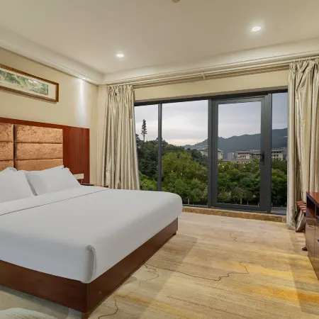 Wufeng International Hotel