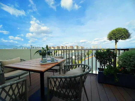 Pujiang New Yatu Hotel Отели рядом с достопримечательностью «Jiangnan Diyijia Scenic Resort»