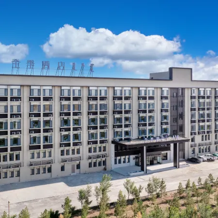 JI Hotel (Baotou Baiyun Obo Mining Area Rare Earth Plaza)