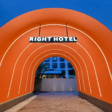 RIGHT HOTEL  Jinsong Subway Station Panjiayuan Antique City