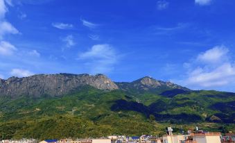 Xiwei Hotel (Wangxian Valley Wangxianxiang)