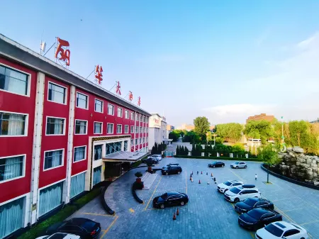 Lihua Hotel Отели рядом с достопримечательностью «Daixian County Confucious Temple»