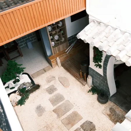 Yijuju Suite (Jianshui Ancient City Branch)