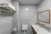 Xishuangbanna Jinghong Qixin Juzhuju B&B (Gasa Airport High-speed Railway Store)