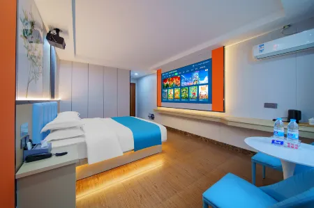 Baiyuntian Hotel Отели в г. Жуюань