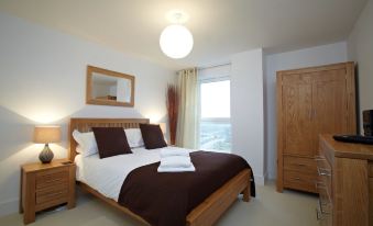 Viridian Apartments in Basingstoke Serviced Apartments - Skyline Plaza