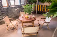 Chongqing ShibaTi No.1 Homestay (Jiefangbei Branch)