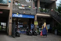 Pondok Sabaraya Haji Juanda Cikampek Purwakarta Hotels in Cikampek