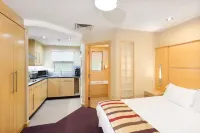 Pine Lake Resort فنادق في Priest Hutton
