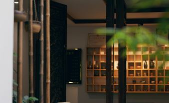 Huiyuanlou Inn (Jianshui Ancient City Zhujia Garden Branch)