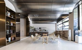 Mega Rise Hotel