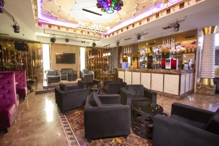 Yufeng Holiday Hotel Отели в г. Токэто