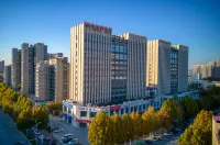 Vienna Hotel (only Henan Film Town in Zhengzhou) - parking