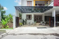 Bisma Balcony Homestay