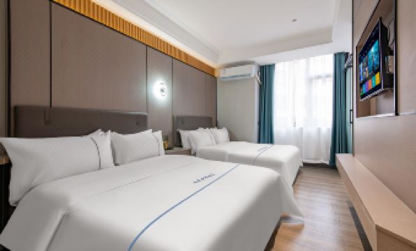 Dongguan Yifeng Hotel (Guomao Center Store, Citizen Center Metro Station)