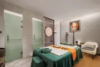 Holiday Inn ONE THOUSAND ISLAND LAKE by IHG - spa