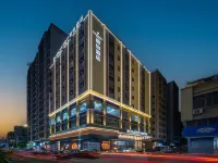 Country Inn & Suites By Radisson Leizhou Xihu Wuheng Road Store Hotels in Leizhou