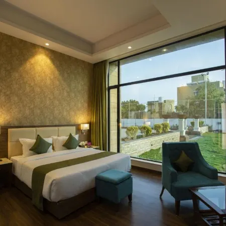 Sarovar Portico, Somnath