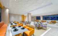 Vienna International Hotel (Lingbao Jincheng Dadao Shifu) Hôtels à : Lingbao