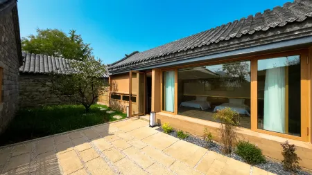 QuFu Nishan Shengjing · Confucius Mountain Residence Отели в г. Цюйфу